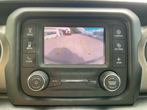 Used 2021 Jeep Wrangler Unlimited Sport AWD/4WD image 21