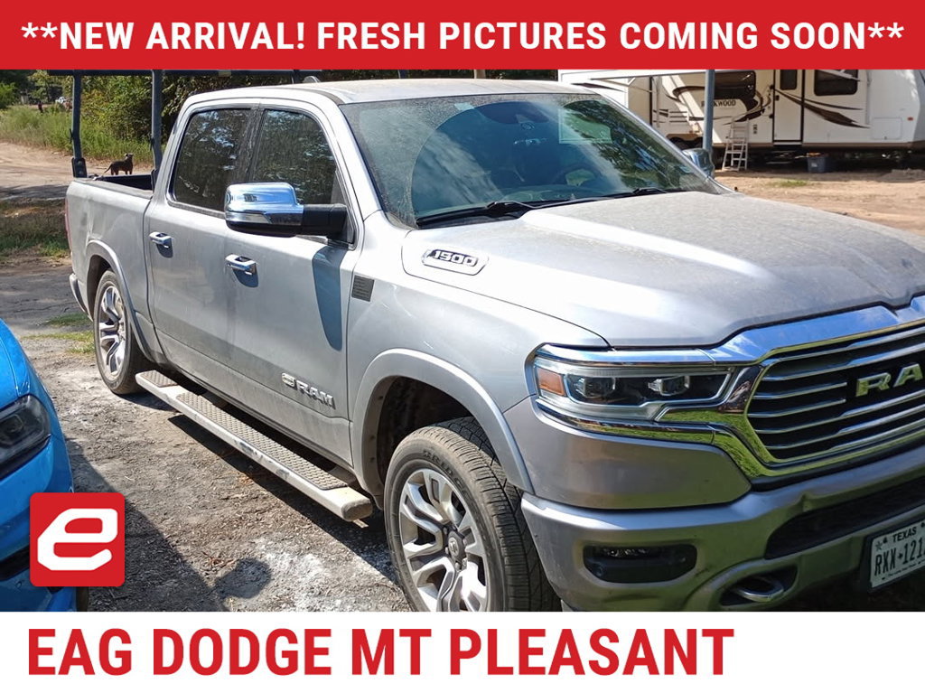 Used 2022 RAM 1500 Limited w/ Body Color Bumper Group AWD/4WD image 2