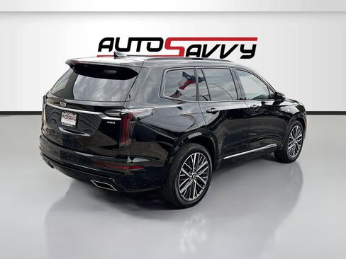 Used 2025 Cadillac XT6 Sport w/ Technology Package AWD/4WD image 7