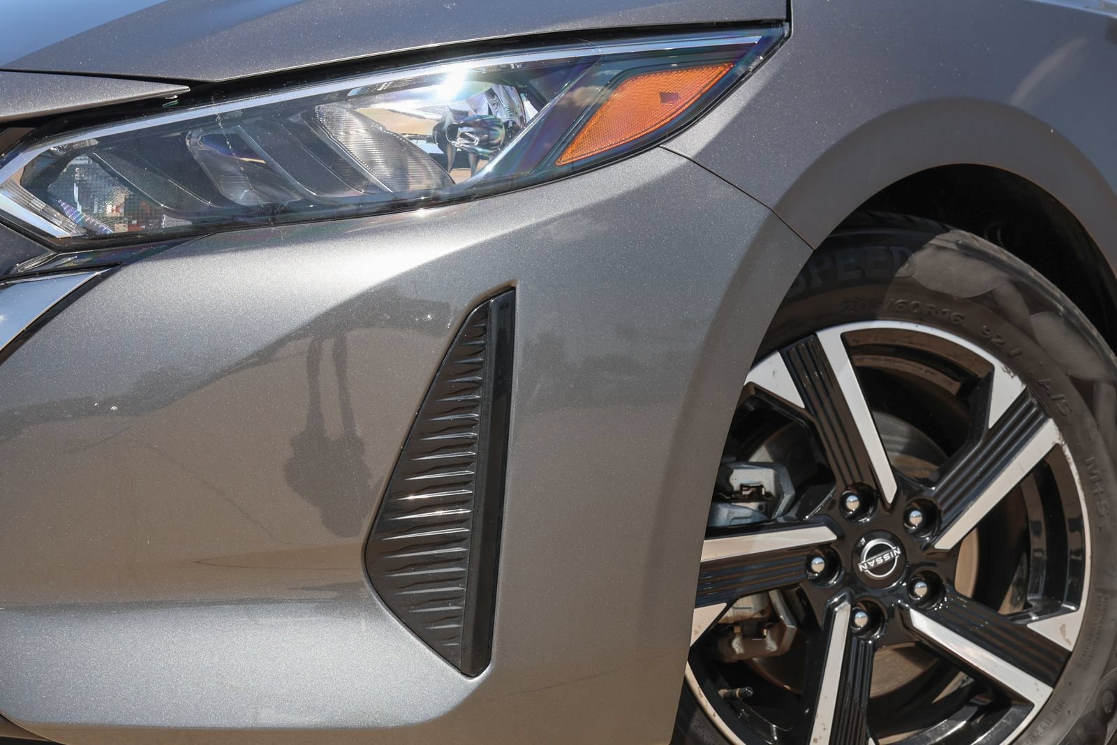 Used 2024 Nissan Sentra SV w/ All-Weather Package FWD image 11