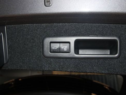 Used 2022 Lexus RX 350L Premium image 42