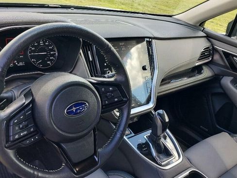 Used 2025 Subaru Outback Onyx Edition XT AWD/4WD image 17