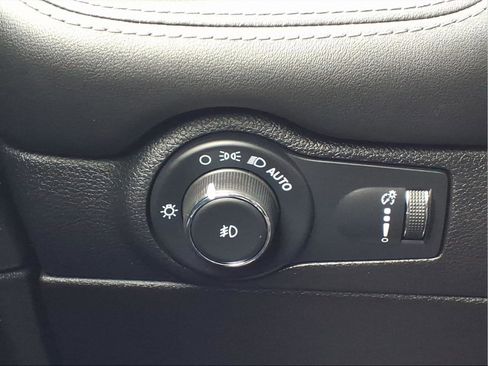 Used 2021 Dodge Durango GT image 22