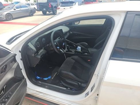 Used 2025 Hyundai Elantra N FWD image 1