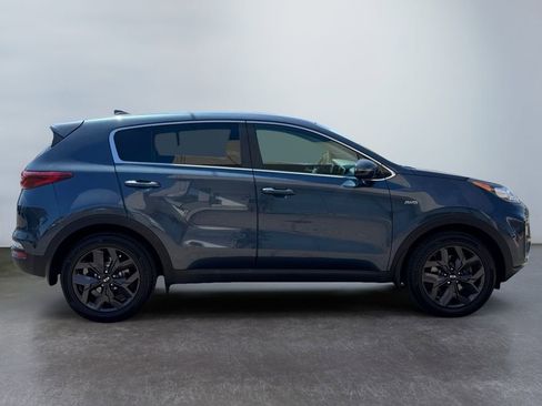 Used 2022 Kia Sportage LX w/ LX AWD Value Edition Package image 4