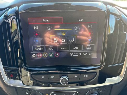 Used 2023 Chevrolet Traverse Premier w/ Redline Edition AWD/4WD image 23
