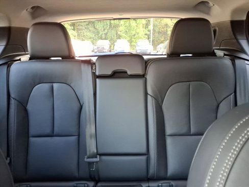 New 2026 Volvo XC40 B5 Plus w/ Protection Package Premier image 15