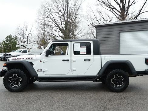 Used 2023 Jeep Gladiator Rubicon w/ Cold Weather Group image 10