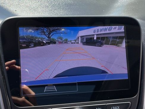 Used 2024 Chevrolet Malibu LT image 19