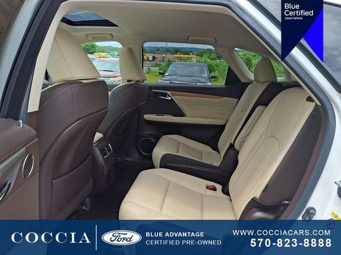 Used 2018 Lexus RX 450hL Premium w/ Premium Package AWD/4WD image 10