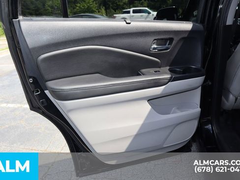 Used 2019 Honda Pilot Touring image 22