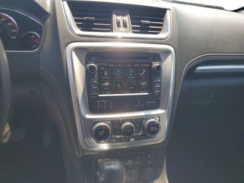 Used 2015 GMC Acadia SLT w/ Premium Edition FWD image 16