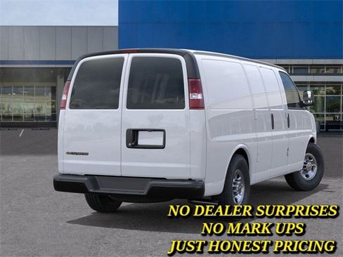 New 2025 Chevrolet Express 2500 Work Van w/ Driver Convenience Package image 4