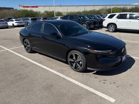 Certified 2025 Honda Accord Sport image 7