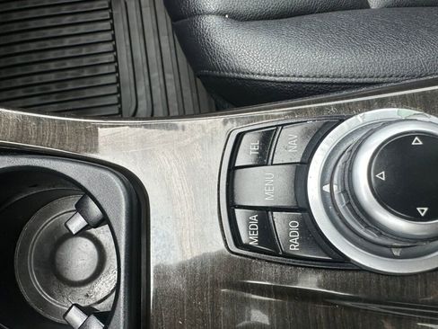 Used 2013 BMW 528i Sedan image 18