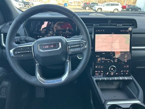 New 2026 GMC Terrain Elevation w/ Elevation Premium Package AWD/4WD image 14