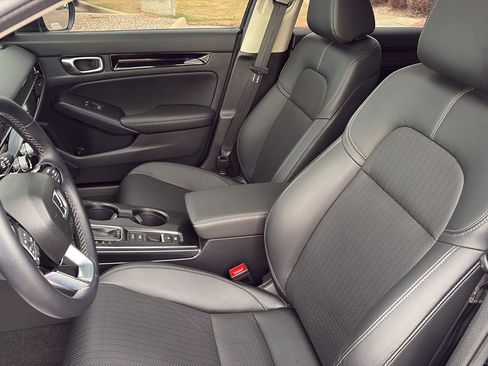 Used 2023 Honda Civic EX-L image 6