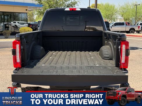 Used 2023 Ford F250 Lariat w/ FX4 Off-Road Package AWD/4WD image 7