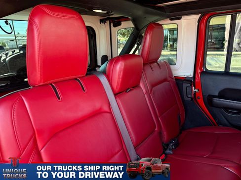 Used 2024 Jeep Wrangler Unlimited Rubicon 392 image 23