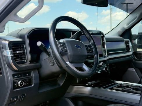 Used 2023 Ford F350 Lariat AWD/4WD image 16