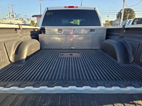 Used 2007 Chevrolet Silverado 2500 LT w/ Heavy-Duty Power Package image 14