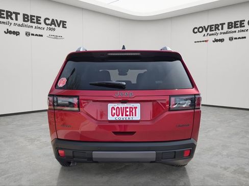 New 2026 Jeep Cherokee Limited image 8