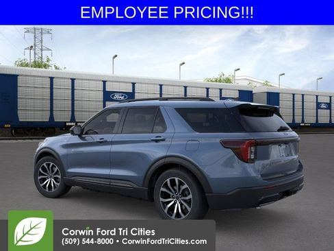New 2026 Ford Explorer ST-Line AWD/4WD image 5