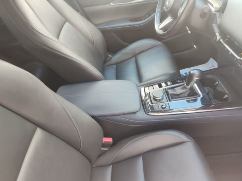 Used 2020 MAZDA CX-30 FWD w/ Preferred Package image 19