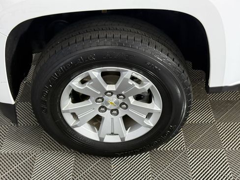 Used 2022 Chevrolet Colorado LT w/ Fleet Safety Package image 13