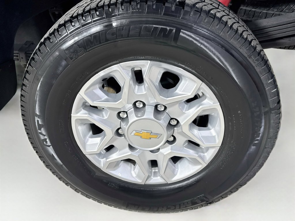 Used 2022 Chevrolet Silverado 2500 LTZ w/ LTZ Convenience Package AWD/4WD image 43