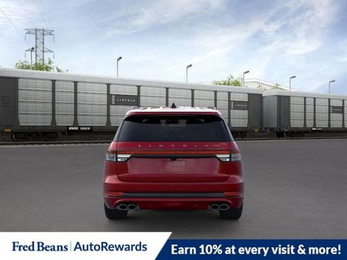 New 2026 Lincoln Aviator Reserve image 5