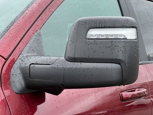 Used 2024 RAM 2500 Limited AWD/4WD image 44