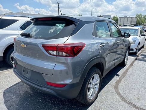 Used 2021 Chevrolet TrailBlazer LS FWD image 3