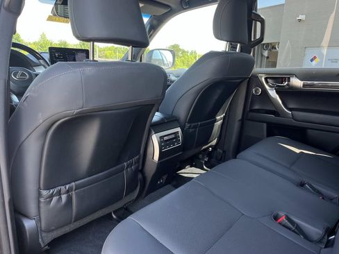 Used 2023 Lexus GX 460 Premium w/ Premium Plus Package AWD/4WD image 19