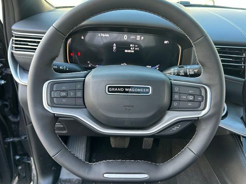 New 2026 Jeep Grand Wagoneer Limited image 16