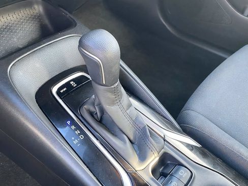 Used 2021 Toyota Corolla SE FWD image 23