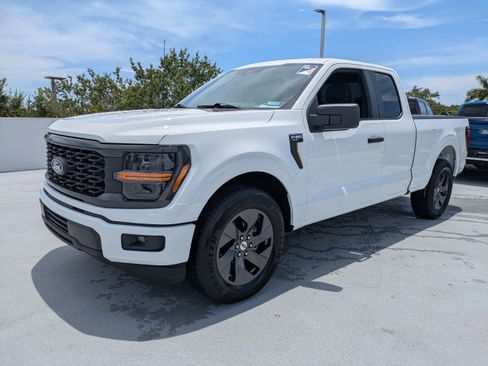 Used 2025 Ford F150 STX w/ Equipment Group 200A RWD image 8