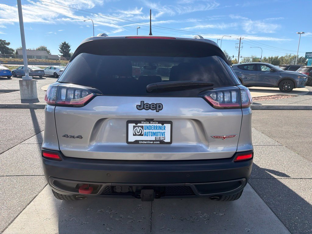 Used 2020 Jeep Cherokee Trailhawk w/ Comfort/Convenience Group AWD/4WD image 5