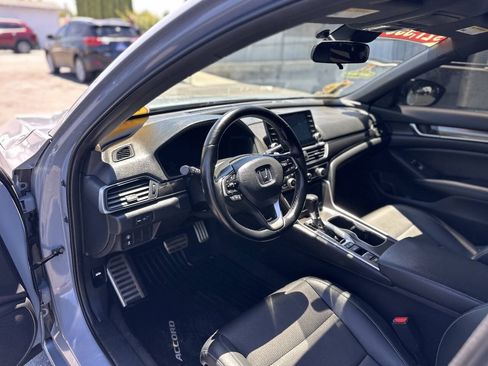 Used 2022 Honda Accord Sport image 9