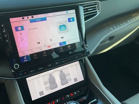 Used 2023 Jeep Grand Wagoneer 4WD w/ Convenience Group III image 3