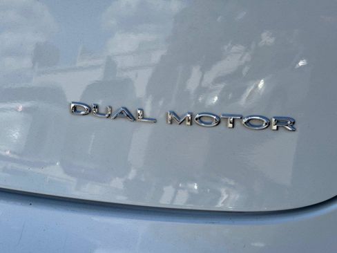 Used 2022 Tesla Model 3 Long Range AWD/4WD image 16