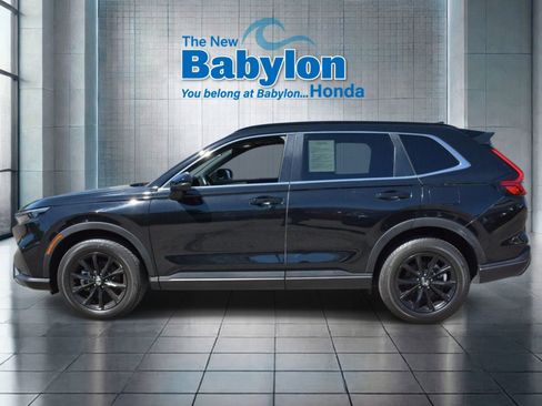 Used 2024 Honda CR-V Sport image 2