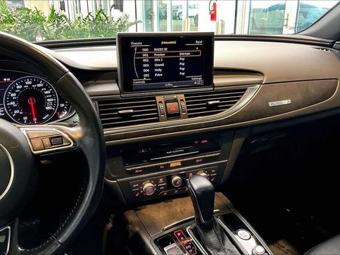 Used 2017 Audi A6 2.0T Premium image 6
