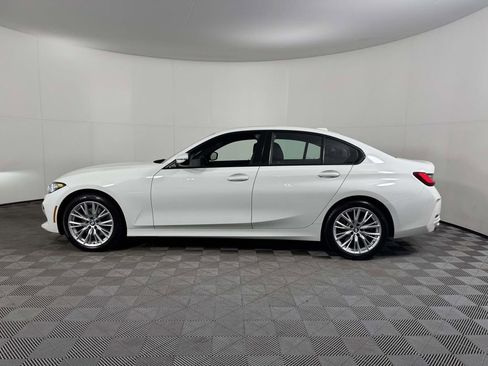 Used 2023 BMW 330i xDrive Sedan w/ Convenience Package AWD/4WD image 11