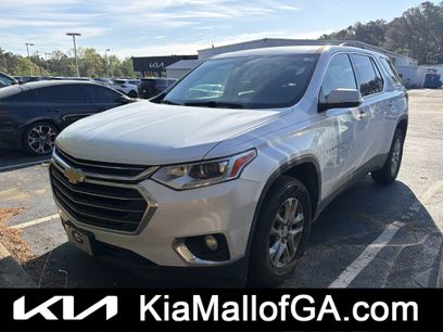 Used 2020 Chevrolet Traverse LT