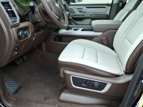 New 2026 RAM 1500 Laramie w/ Advanced Safety Group II AWD/4WD image 16