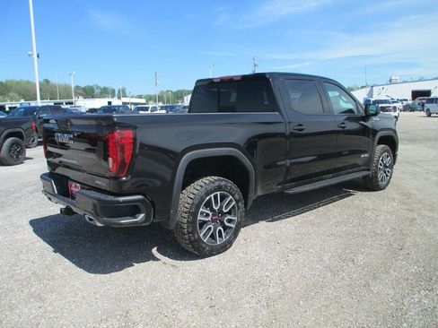 New 2026 GMC Sierra 1500 AT4 w/ AT4 Premium Package AWD/4WD image 5