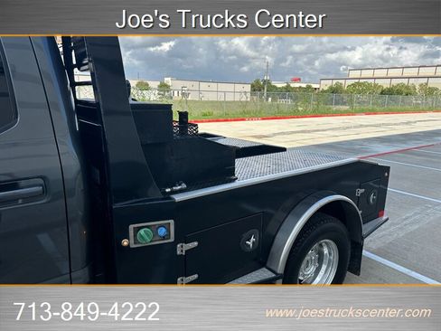 Used 2019 Ford F350 Lariat w/ Lariat Value Package image 42