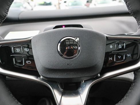 New 2026 Volvo EX30 Cross Country Ultra w/ Protection Package Premier image 32