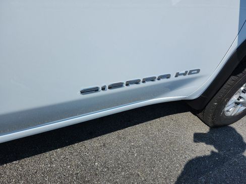 New 2026 GMC Sierra 2500 Pro image 6